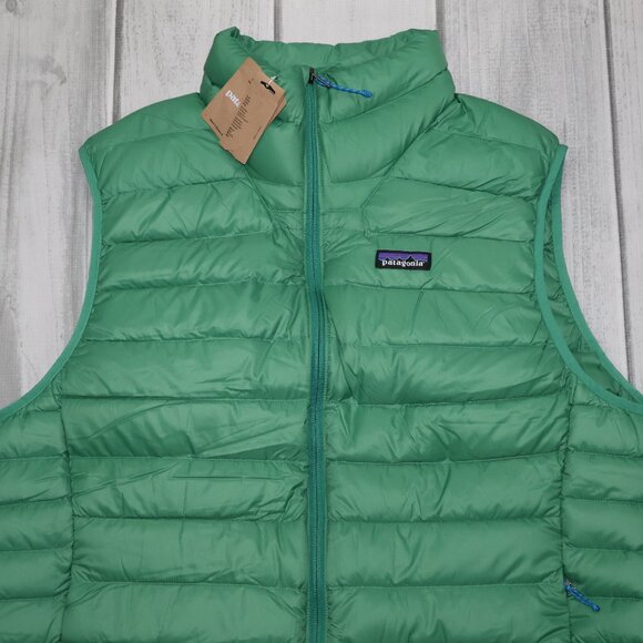 NEW Patagonia Down Sweater Vest - Men's - Picture 2 of 8